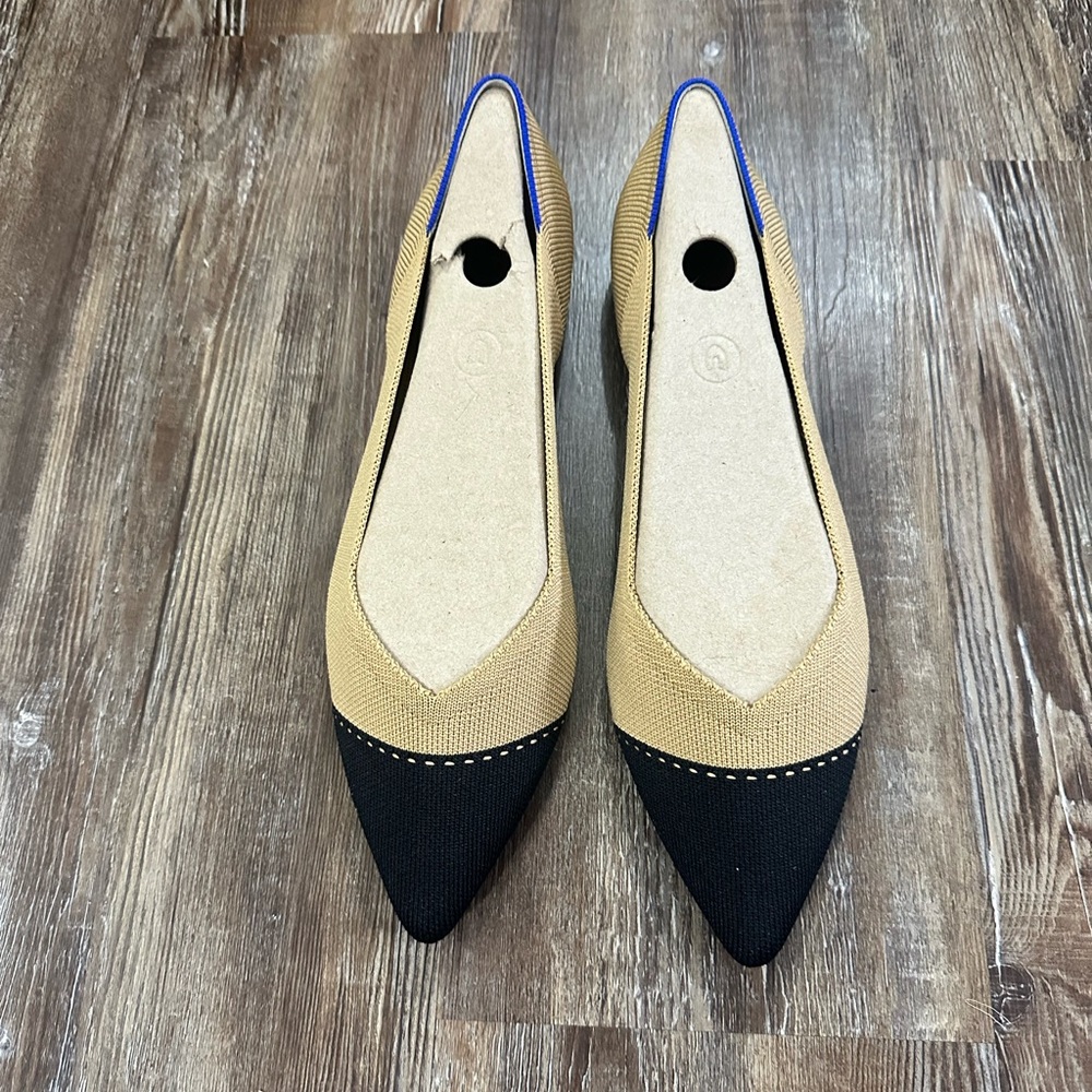 Rothy’s EUC Camel Captoe Points Size 12.5